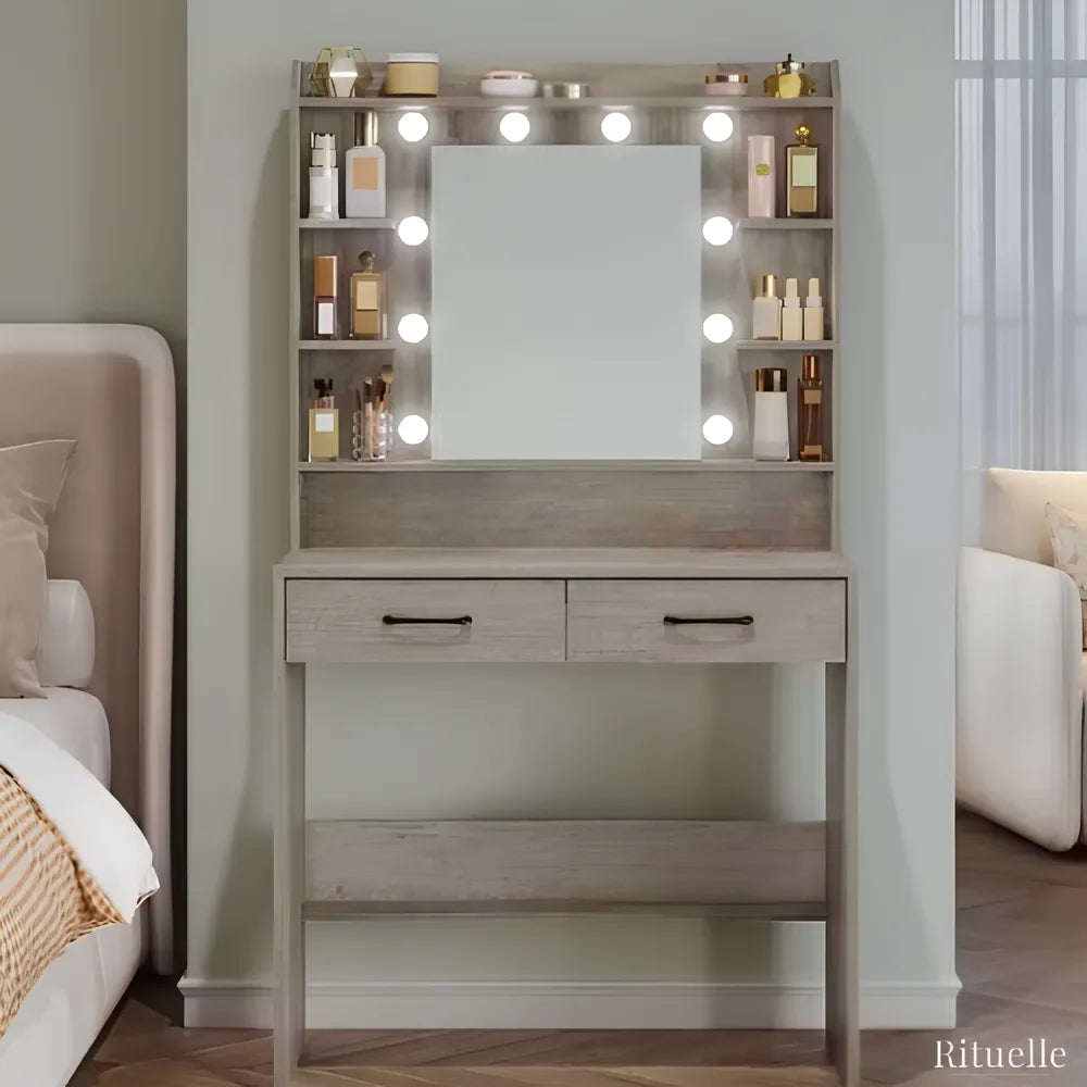 Coiffeuse Maïa en bois avec miroir LED hollywoodien et rangements intégrés dans une chambre élégante - RITUELLE